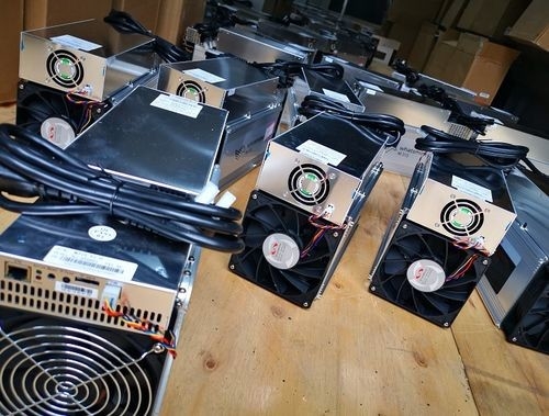 SHA 256 3360W Whatsminer M31s+ ottantesimo Hashrate con i fan del gruppo di alimentazione 2
